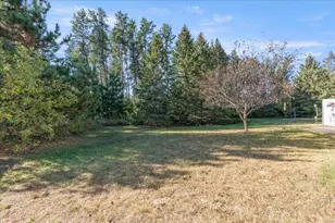 2401 Hillcrest Dr, Brainerd, MN 56401 - Photo 26