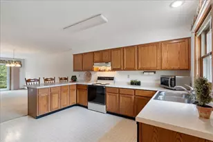 2401 Hillcrest Dr, Brainerd, MN 56401 - Photo 8
