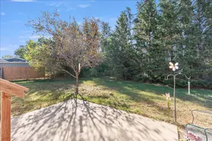 2401 Hillcrest Dr, Brainerd, MN 56401 - Photo 24