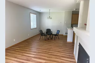 130 River Woods Drive W, Saint Paul Park, MN 55071 - Photo 4