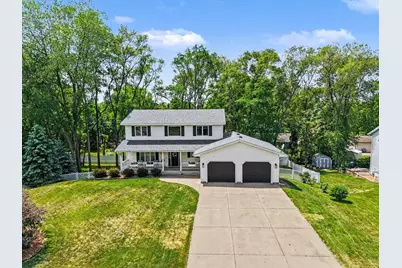 685 Flora Square, Prescott, WI 54021 - Photo 36