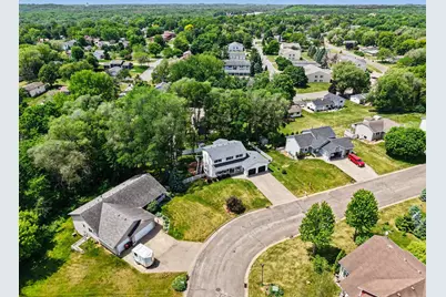 685 Flora Square, Prescott, WI 54021 - Photo 34