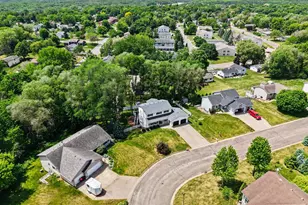 685 Flora Square, Prescott, WI 54021 - Photo 34