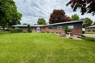 306 S Fairview Dr, Luverne, MN 56156 - Photo 1