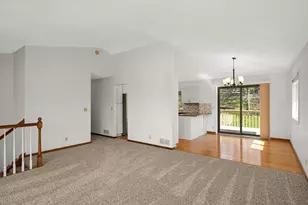 2916 Frank St, Maplewood, MN 55109 - Photo 14