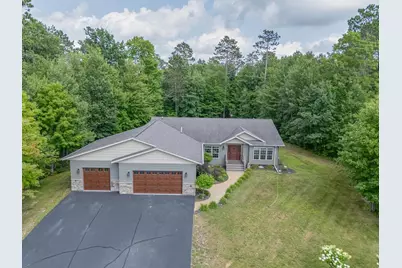 1704 Forest Hills Avenue, Grand Rapids, MN 55744 - Photo 2