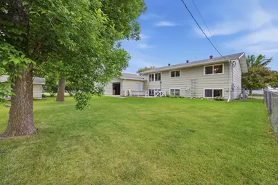 630 Appletree Lane, Moorhead, MN 56560 - Photo 4