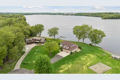 22447 Dodge Court, Faribault, MN 55021 - Photo 6