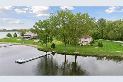 22447 Dodge Court, Faribault, MN 55021 - Photo 12