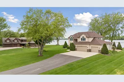 22447 Dodge Court, Faribault, MN 55021 - Photo 4