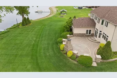 22447 Dodge Court, Faribault, MN 55021 - Photo 14
