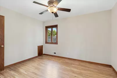 320 113th Avenue NE, Blaine, MN 55434 - Photo 32