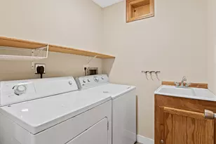6262 7th St N, Oakdale, MN 55128 - Photo 24