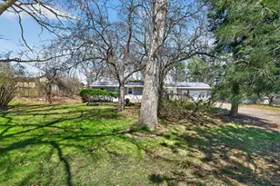 31 Demont Ave E, Little Canada, MN 55117 - Photo 4