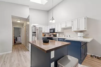 13746 84th Place N, Maple Grove, MN 55369 - Photo 4
