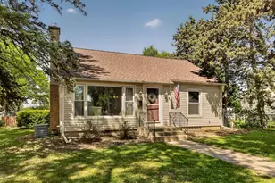 1003 9th Ave NW, Rochester, MN 55901 - Photo 1