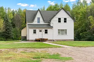 1052 Grand St, Ogilvie, MN 56358 - Photo 2