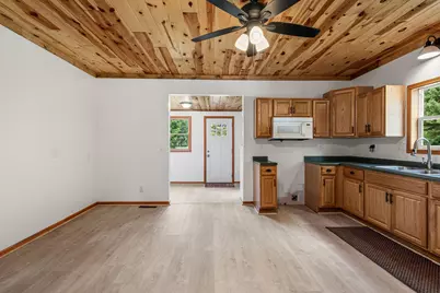 1052 Grand Street, Ogilvie, MN 56358 - Photo 10