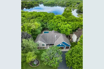 8551 Summit Oaks Bay, Savage, MN 55378 - Photo 2