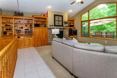 8551 Summit Oaks Bay, Savage, MN 55378 - Photo 16