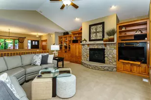 8551 Summit Oaks Bay, Savage, MN 55378 - Photo 18