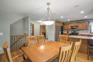 9918 Kiwi Ave N, Brooklyn Park, MN 55443 - Photo 12