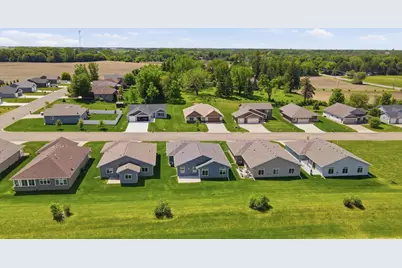 1562 Eagle Ridge Street NE, Owatonna, MN 55060 - Photo 32