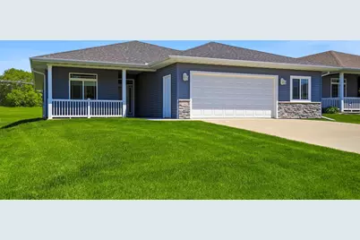 1562 Eagle Ridge Street NE, Owatonna, MN 55060 - Photo 36
