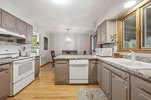 3002 8th St N, Fargo, ND 58102 - Photo 6
