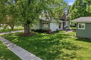 3002 8th St N, Fargo, ND 58102 - Photo 28