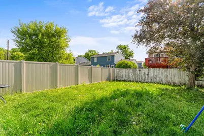 862 W Village Circle SE, Rochester, MN 55904 - Photo 2