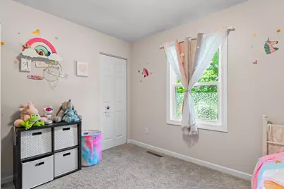 862 W Village Circle SE, Rochester, MN 55904 - Photo 8