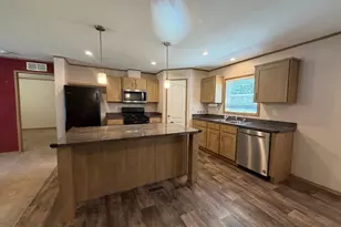 751 Dewey St, Walnut Grove, MN 56180 - Photo 6