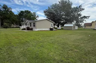 751 Dewey St, Walnut Grove, MN 56180 - Photo 26