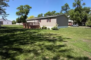 751 Dewey St, Walnut Grove, MN 56180 - Photo 22