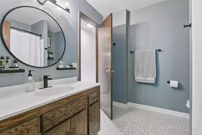 7004 Quail Circle W, Brooklyn Center, MN 55429 - Photo 20
