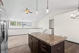 9420 Toledo Ln N, Brooklyn Park, MN 55443 - Photo 14