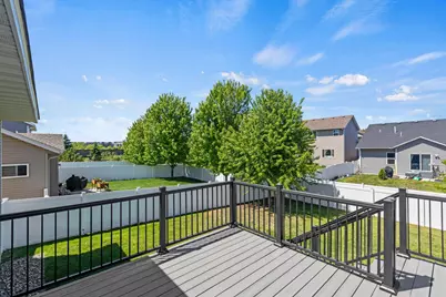 9420 Toledo Lane N, Brooklyn Park, MN 55443 - Photo 36