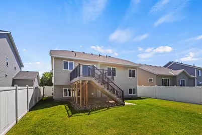 9420 Toledo Lane N, Brooklyn Park, MN 55443 - Photo 38