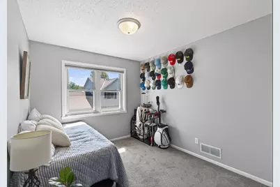 3608 Gershwin Lane N, Oakdale, MN 55128 - Photo 20
