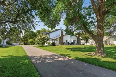 3608 Gershwin Lane N, Oakdale, MN 55128 - Photo 24