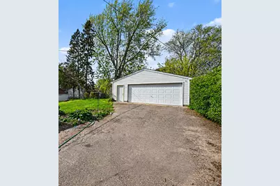 2111 Fremont Avenue E, Saint Paul, MN 55119 - Photo 2