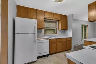 524 2nd St SE, Saint Cloud, MN 56304 - Photo 12