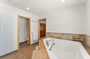 8290 Angus Ave, Inver Grove Heights, MN 55077 - Photo 32