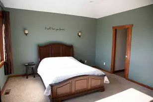 731 St James Cir, Litchfield, MN 55355 - Photo 8