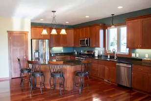 731 St James Cir, Litchfield, MN 55355 - Photo 4