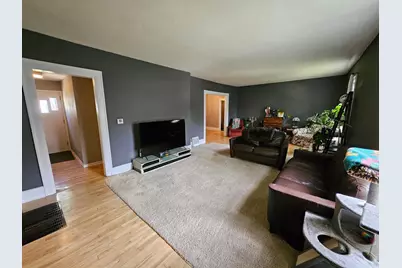 809 Park Avenue, Morris, MN 56267 - Photo 8