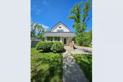809 Park Avenue, Morris, MN 56267 - Photo 2