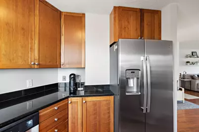3131 Excelsior Boulevard #713, Minneapolis, MN 55416 - Photo 8