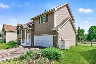 1104 Spruce St, Farmington, MN 55024 - Photo 2
